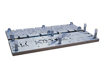 Precision casing die base